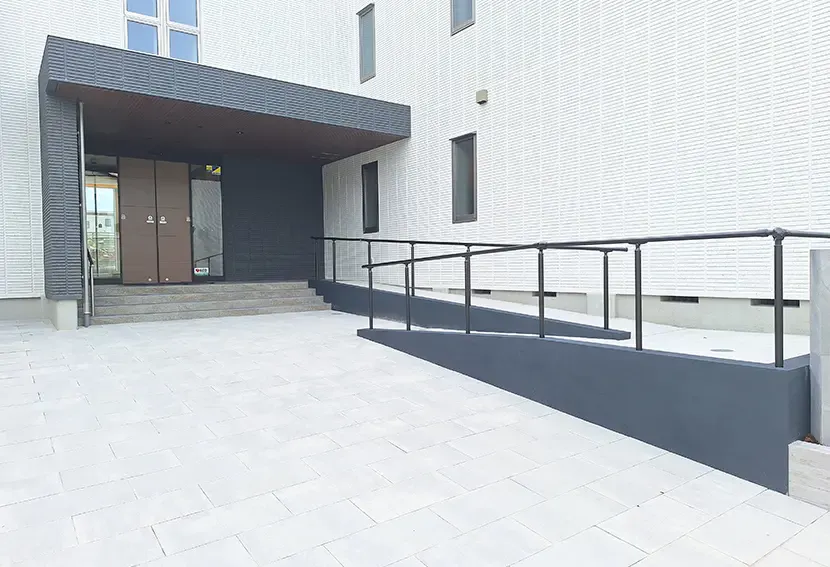 ヘーベルVillage橋本5丁目 玄関