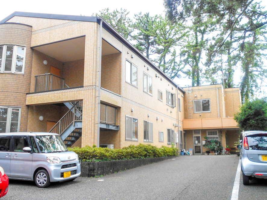 愛の家グループホーム三保松原 外観