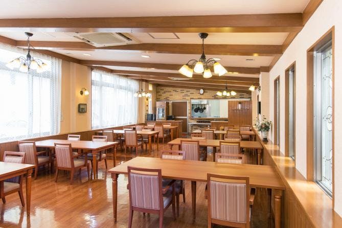 SOMPOケア ラヴィーレ溝の口弐番館 食堂