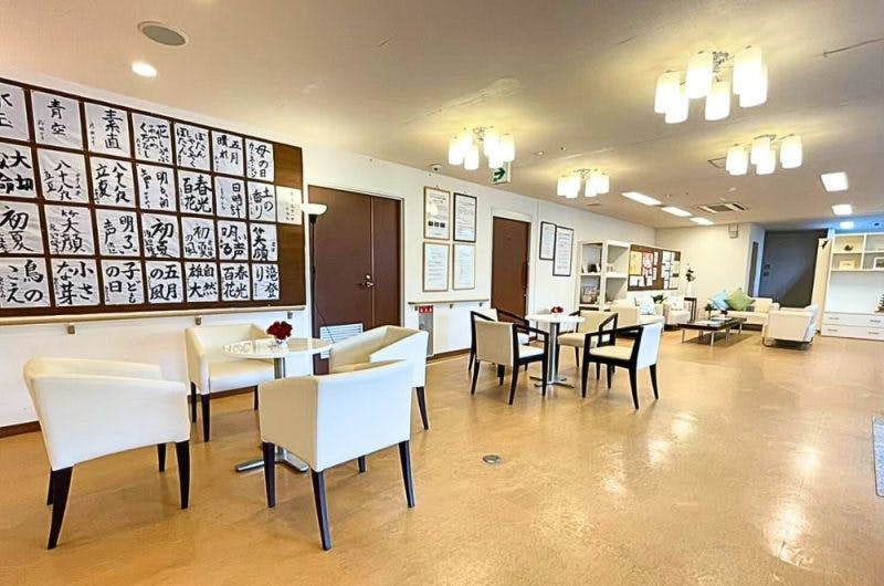 ケアリングステーションらいふ川口 エントランスホール