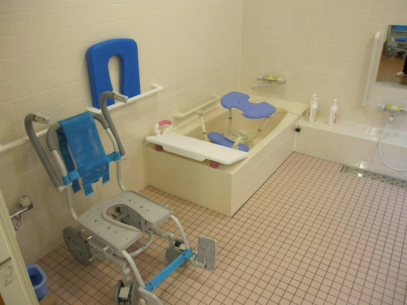 ライフパートナー城東 浴室