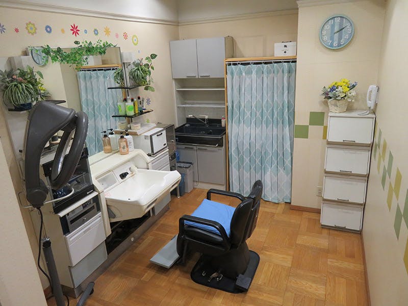 敬老園サンテール千葉 ヘアーサロン（1階）