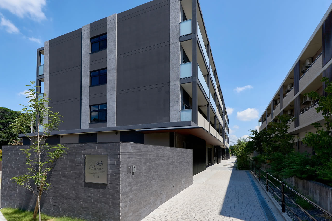 スーパー・コートプレミアム宇治 外観