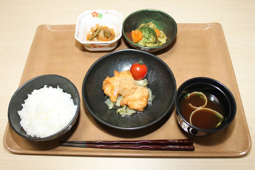 ケアホーム寝屋川 日々の食事