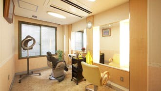 エスティームライフ学園前 美容室