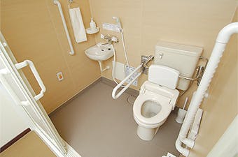 トラストグレイス御影 介護棟 シャワーユニット・トイレ