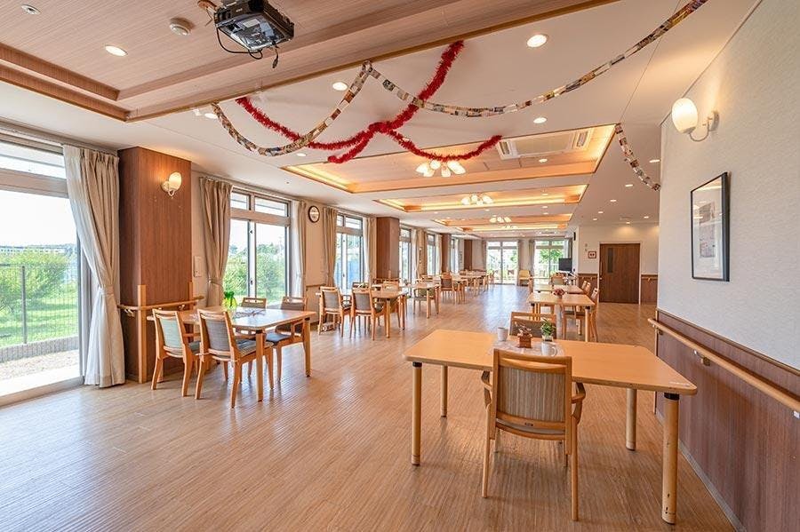 イリーゼ多摩はるひ野 食堂