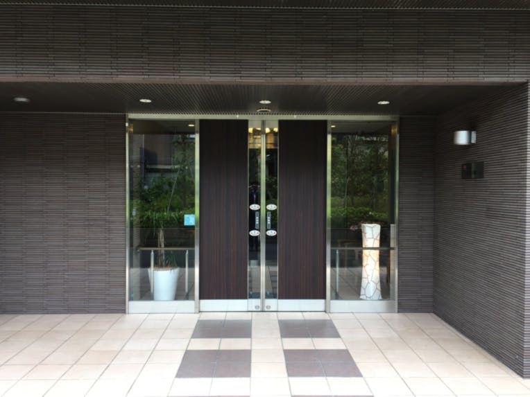 そんぽの家Ｓ成城西 玄関