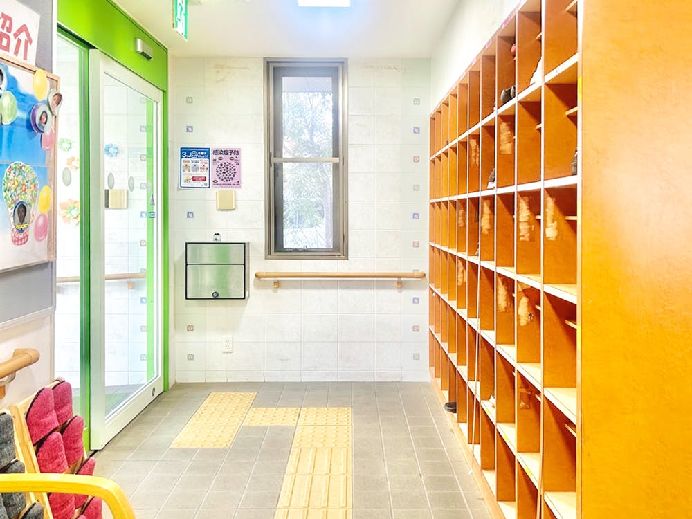 愛の家グループホームいけうら エントランス