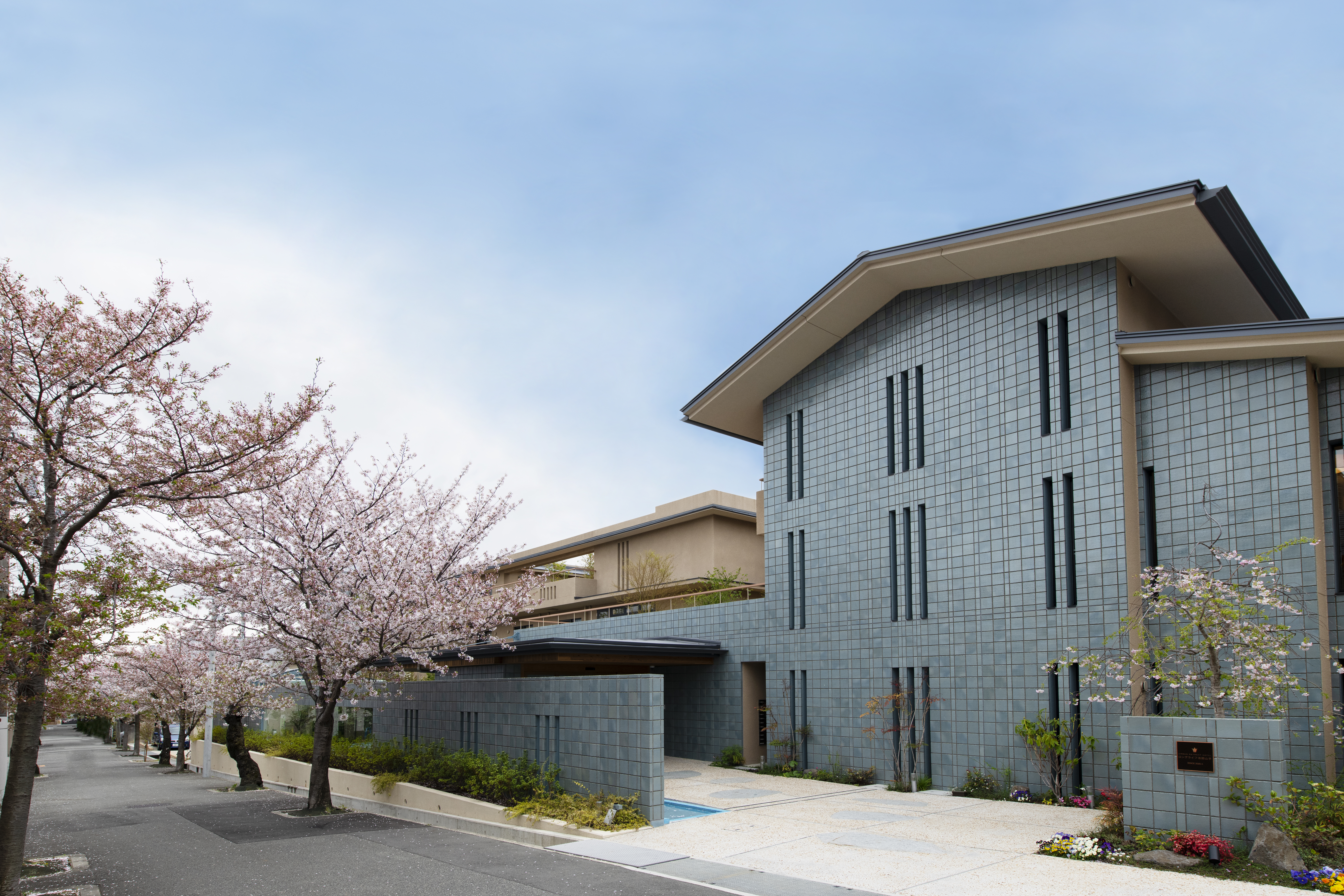 ロングライフ池田山手 外観