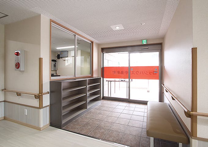ロッジハウス中島新町 玄関