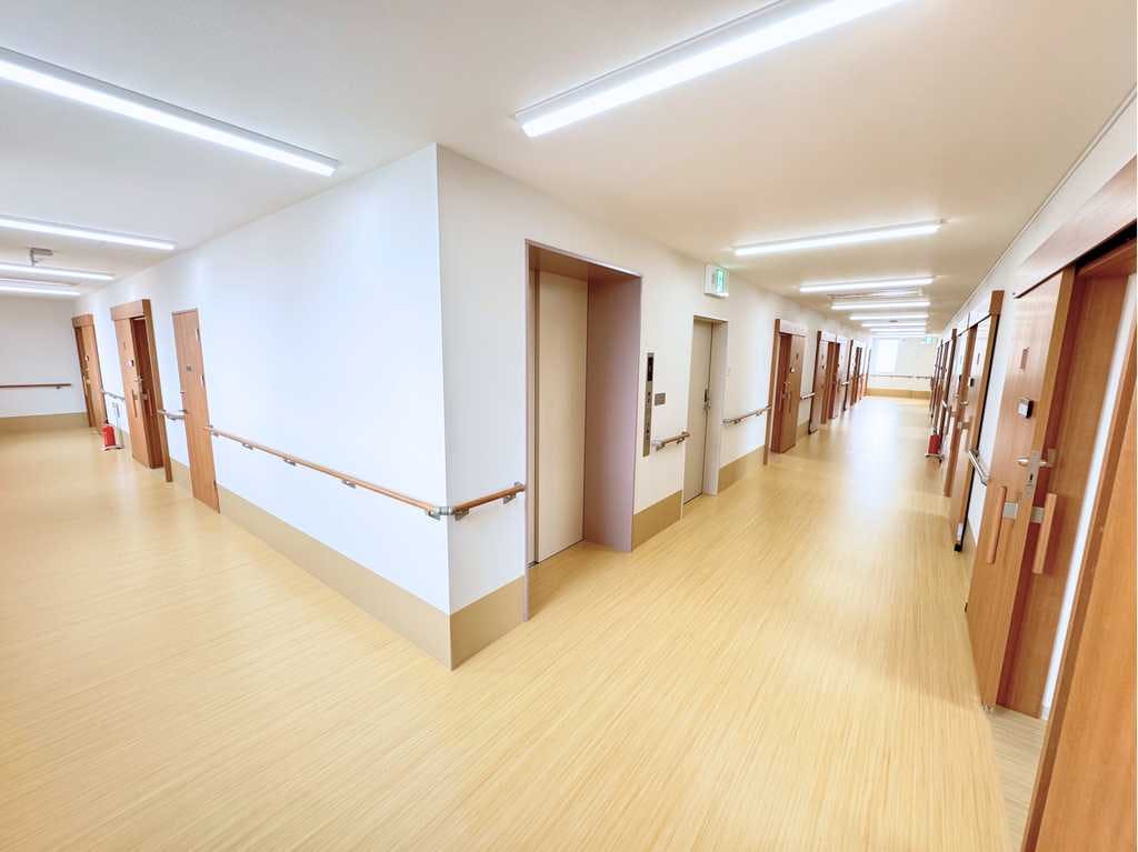 MYYケアリング岸和田 廊下