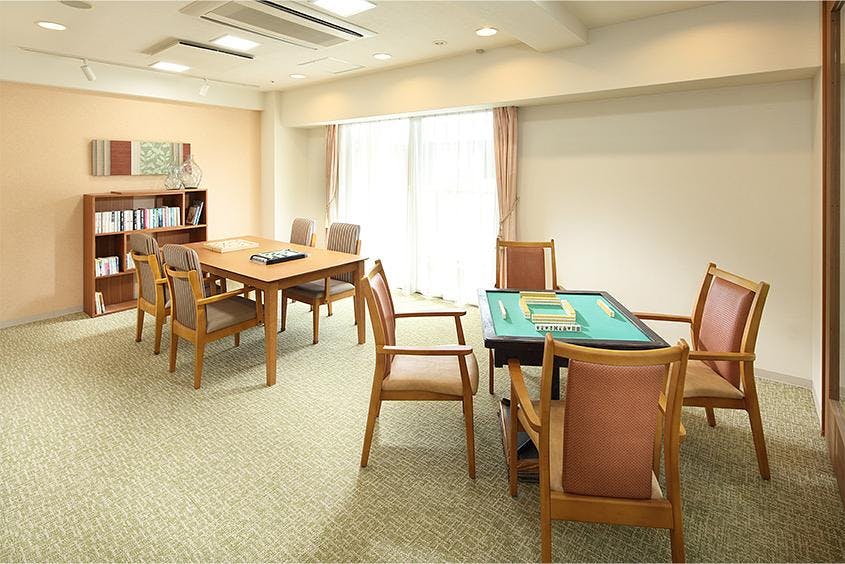 グランダ甲南山手 2F ティールーム