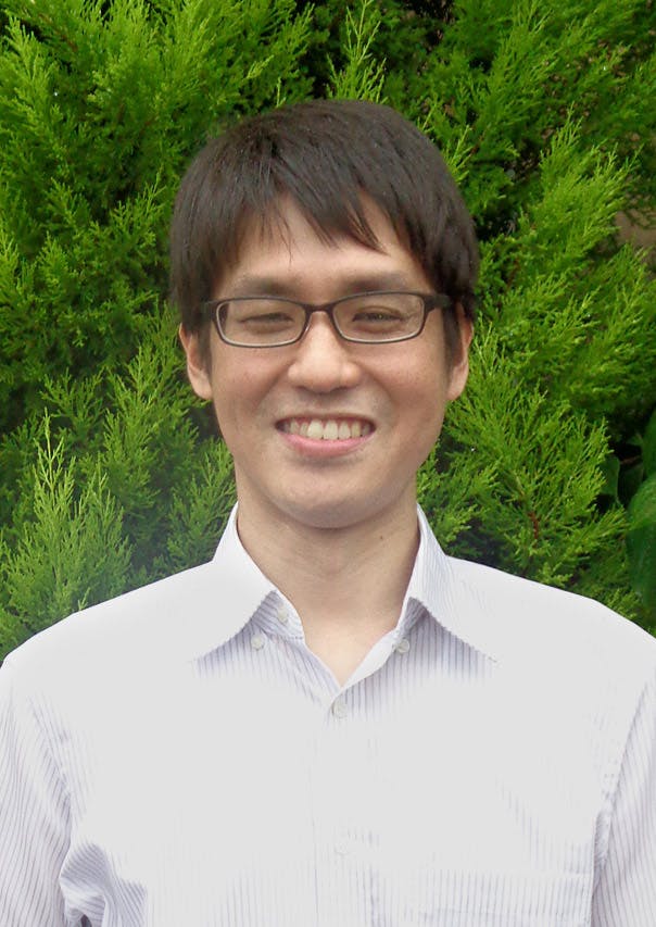 ライフコミューン亀有 施設長綾部 吾朗