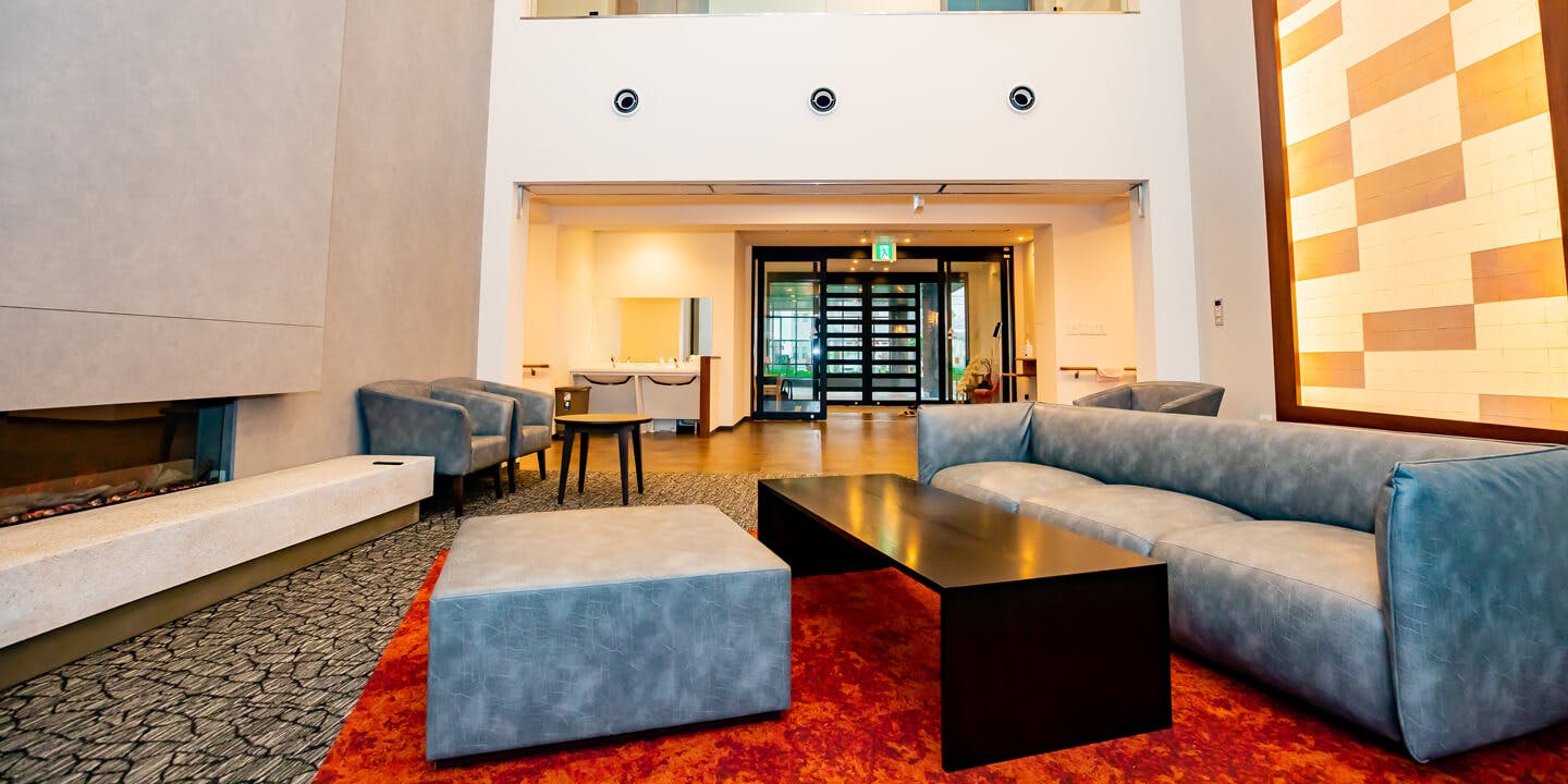 ニチイメゾン八千代緑が丘 エントランス