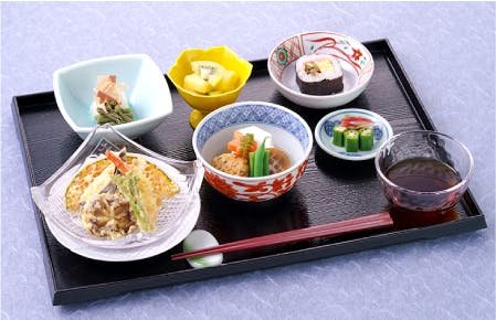 グランドマスト大塚駅前 食事例