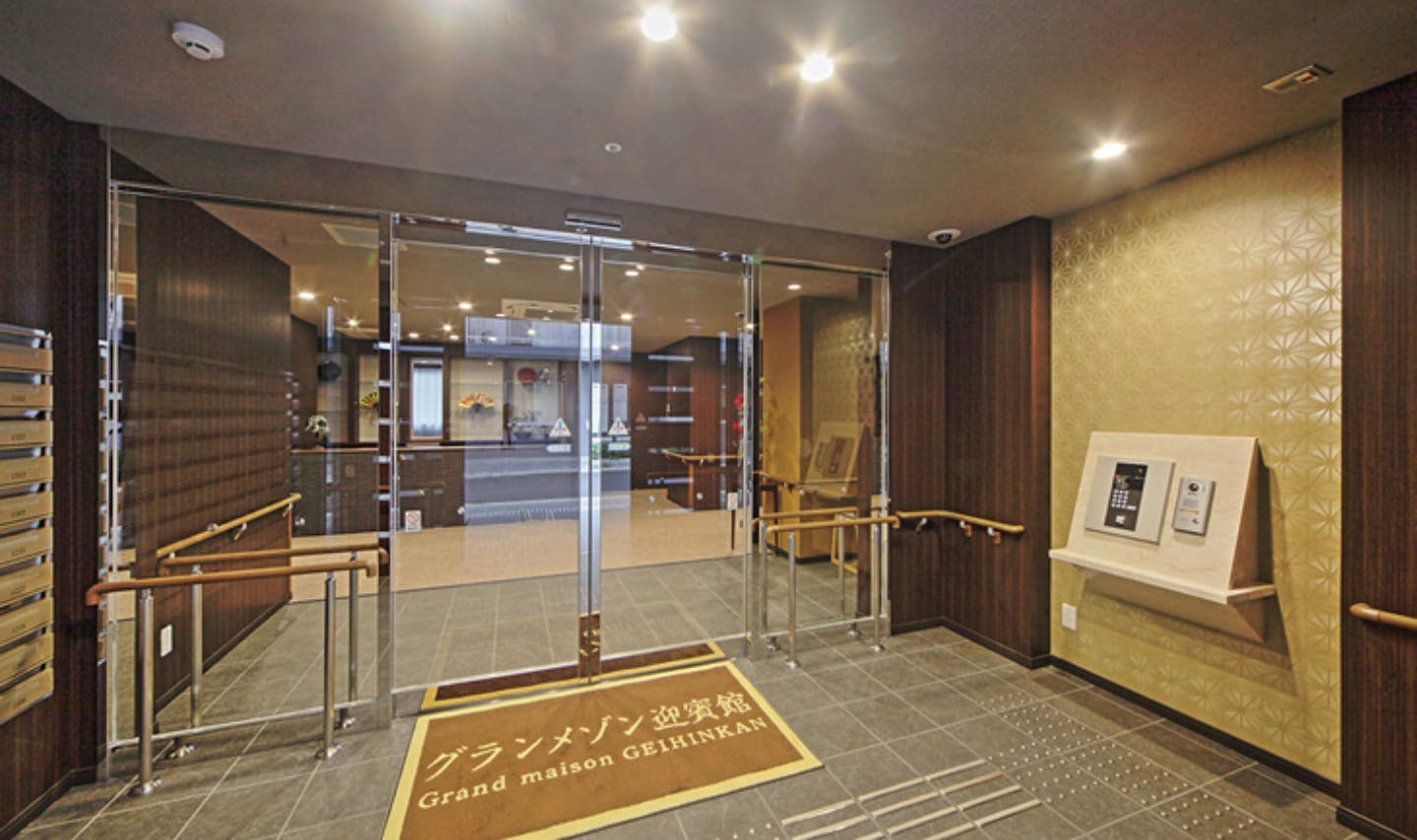 グランメゾン迎賓館京都嵐山Ⅱ エントランス