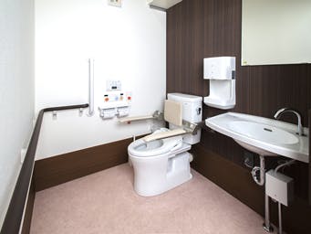 グループハウス三島谷田 バブリックトイレ