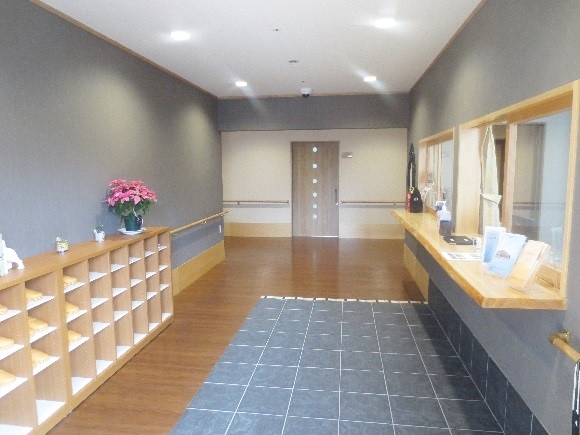 ラフェスタ吉川美南 エントランス