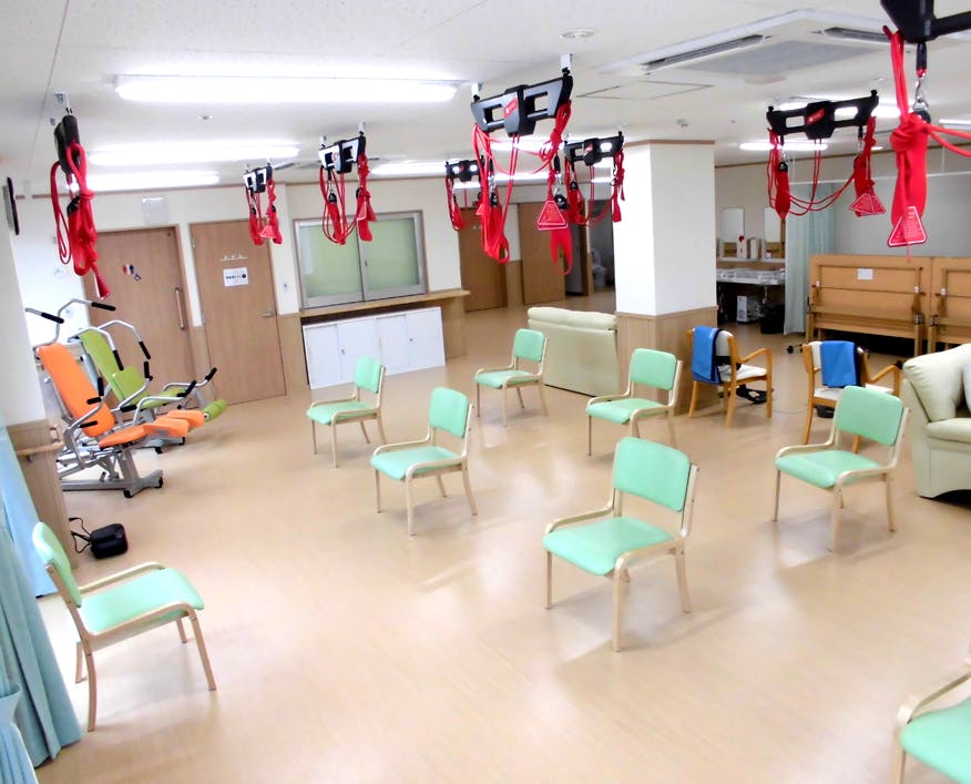 ケアホーム寝屋川 機能訓練室