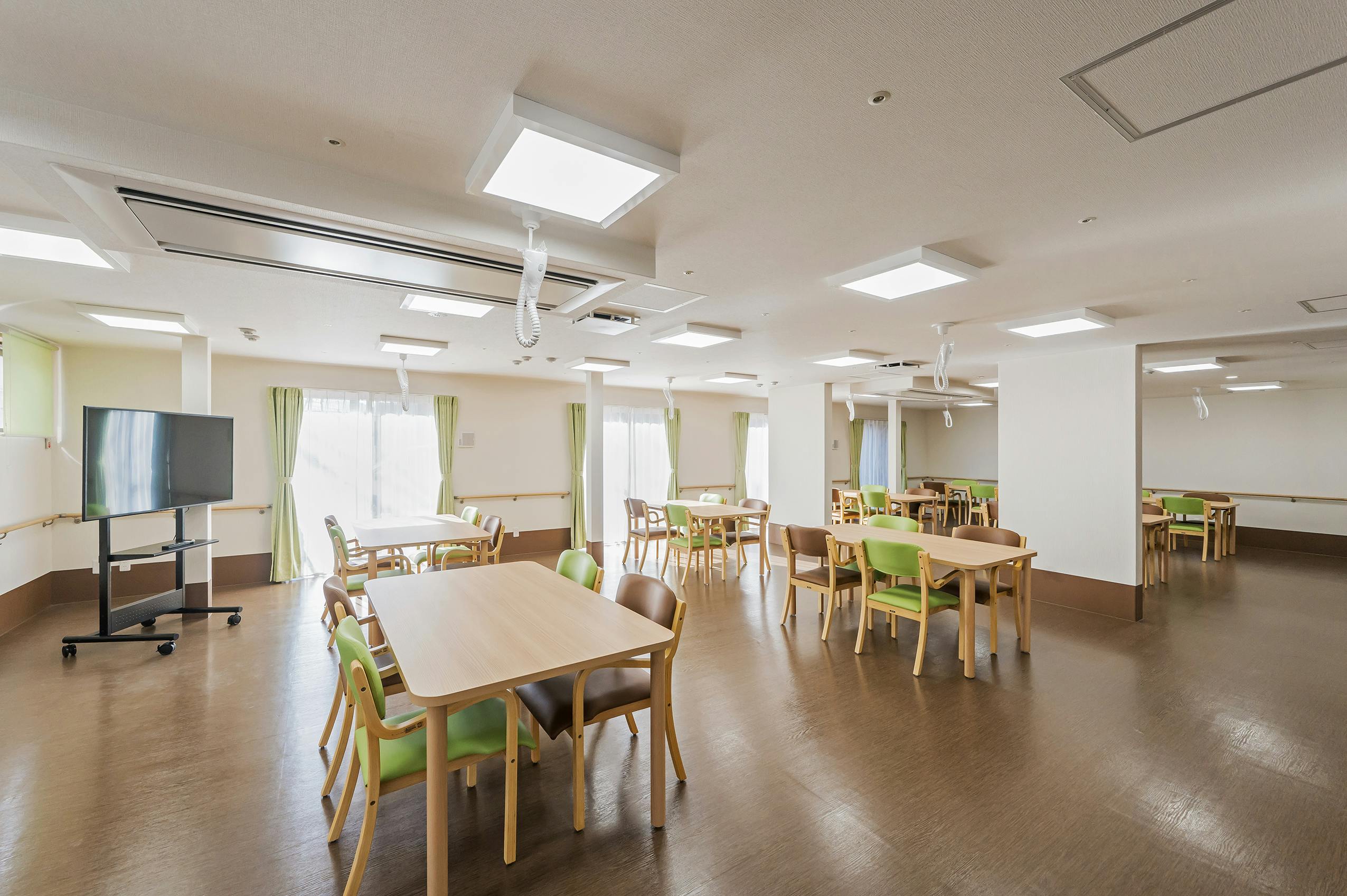 コンフォートフォレスタ宝町 食堂