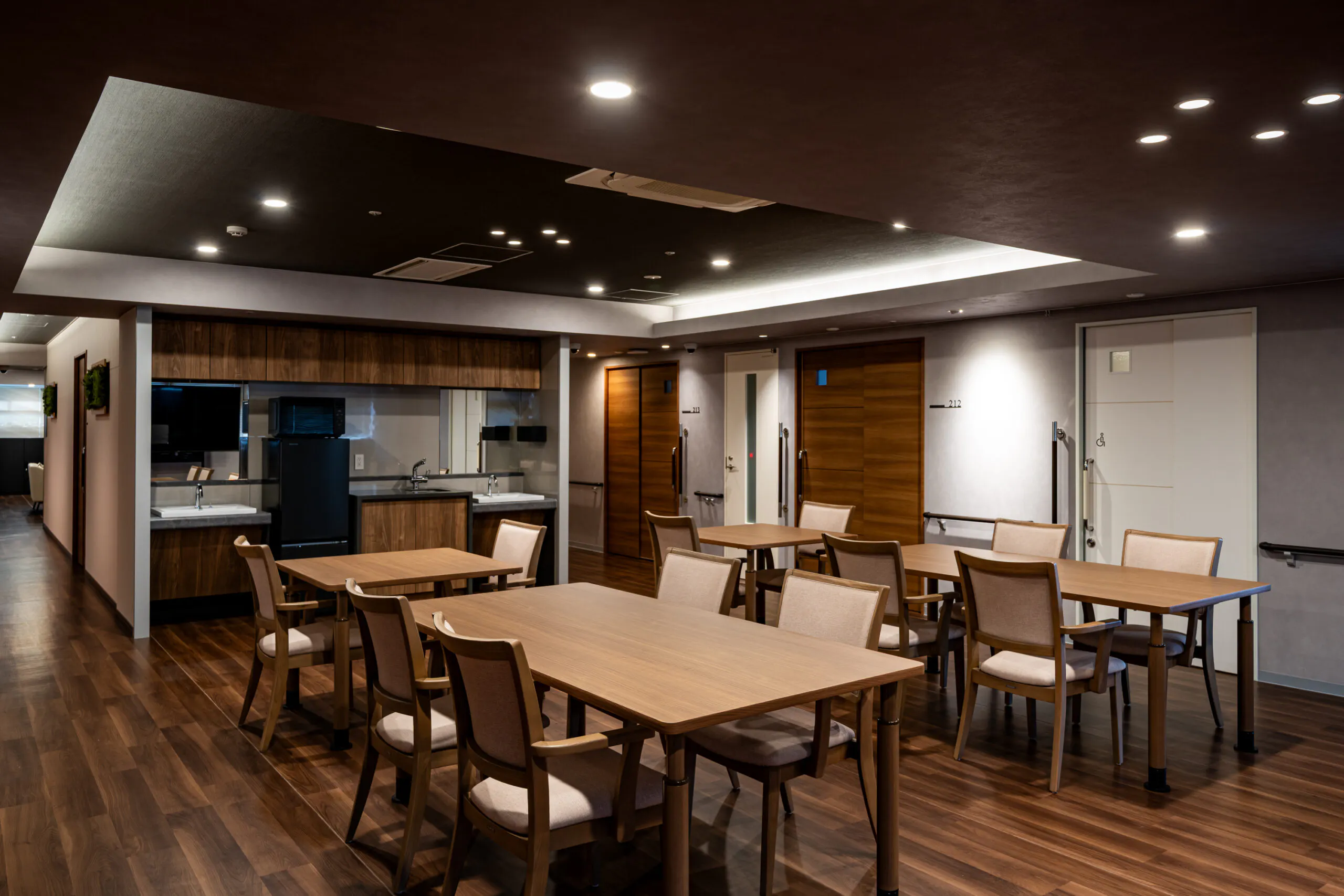 CLASWELL白金台 ダイニング・機能訓練室