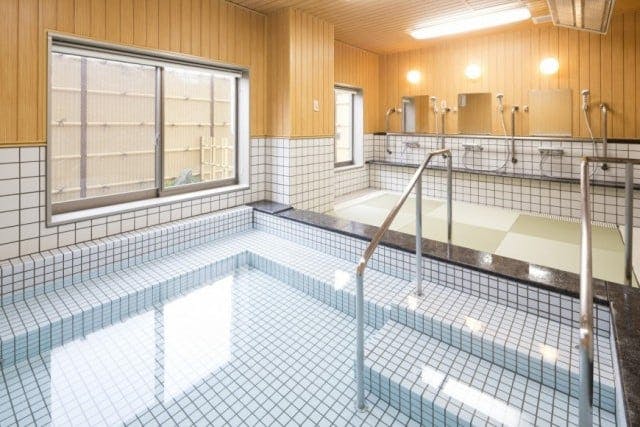 介護付有料老人ホーム エイジ・ガーデン北加賀屋 浴場