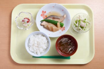 ケアポート八王子 夕食