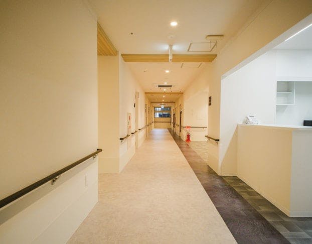 リアンレーヴ東灘住吉 廊下