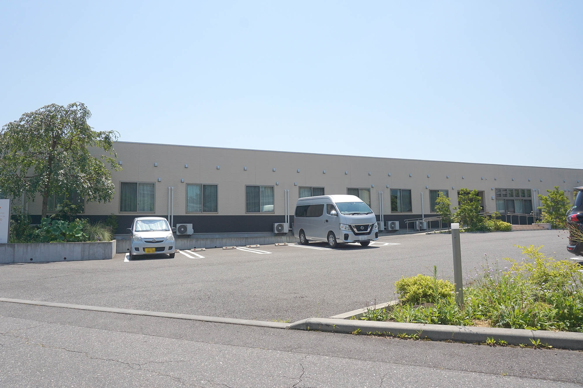 ナーシングホームあずみの 外観