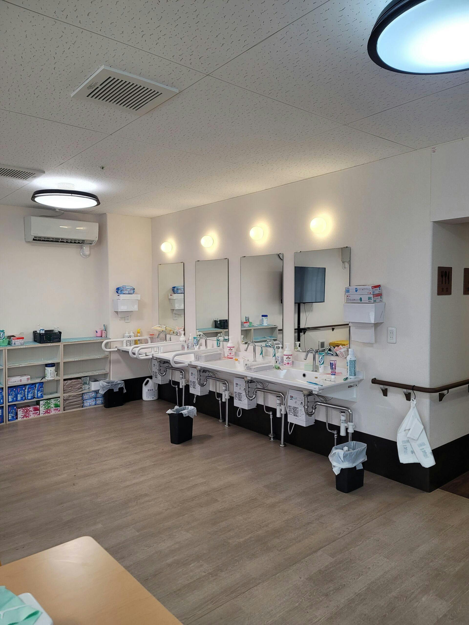 みつばメゾン川口西青木 洗面