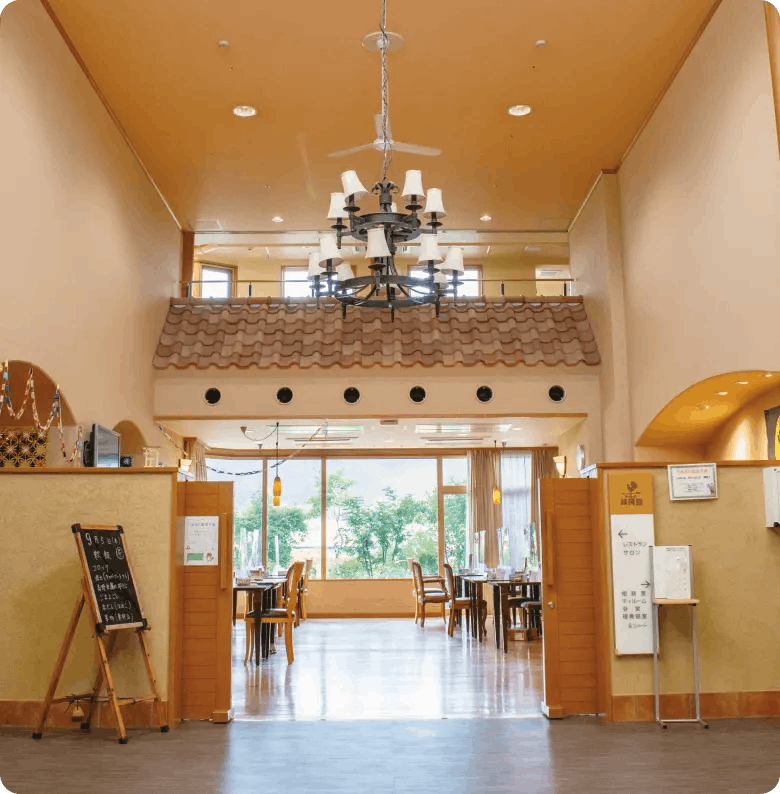 サービス付き高齢者向け住宅緑陽館 エントランスホール