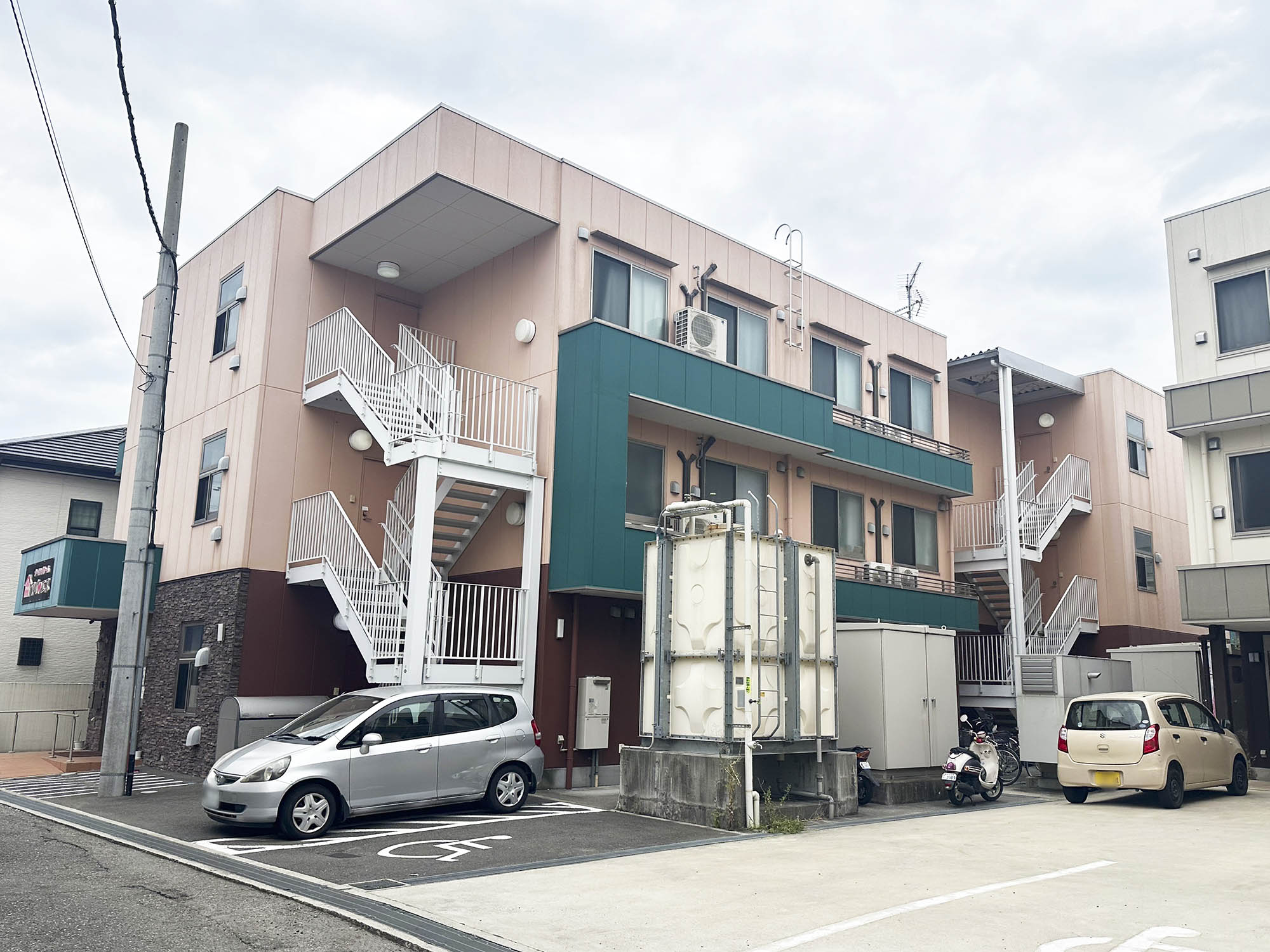 ナーシングホームアイエス 外観