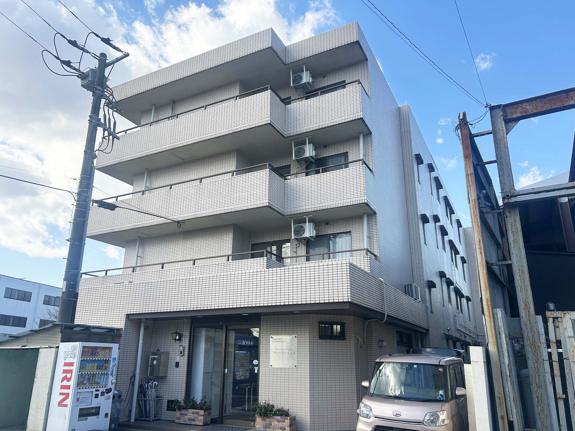 プレシャスコート舞岡 外観