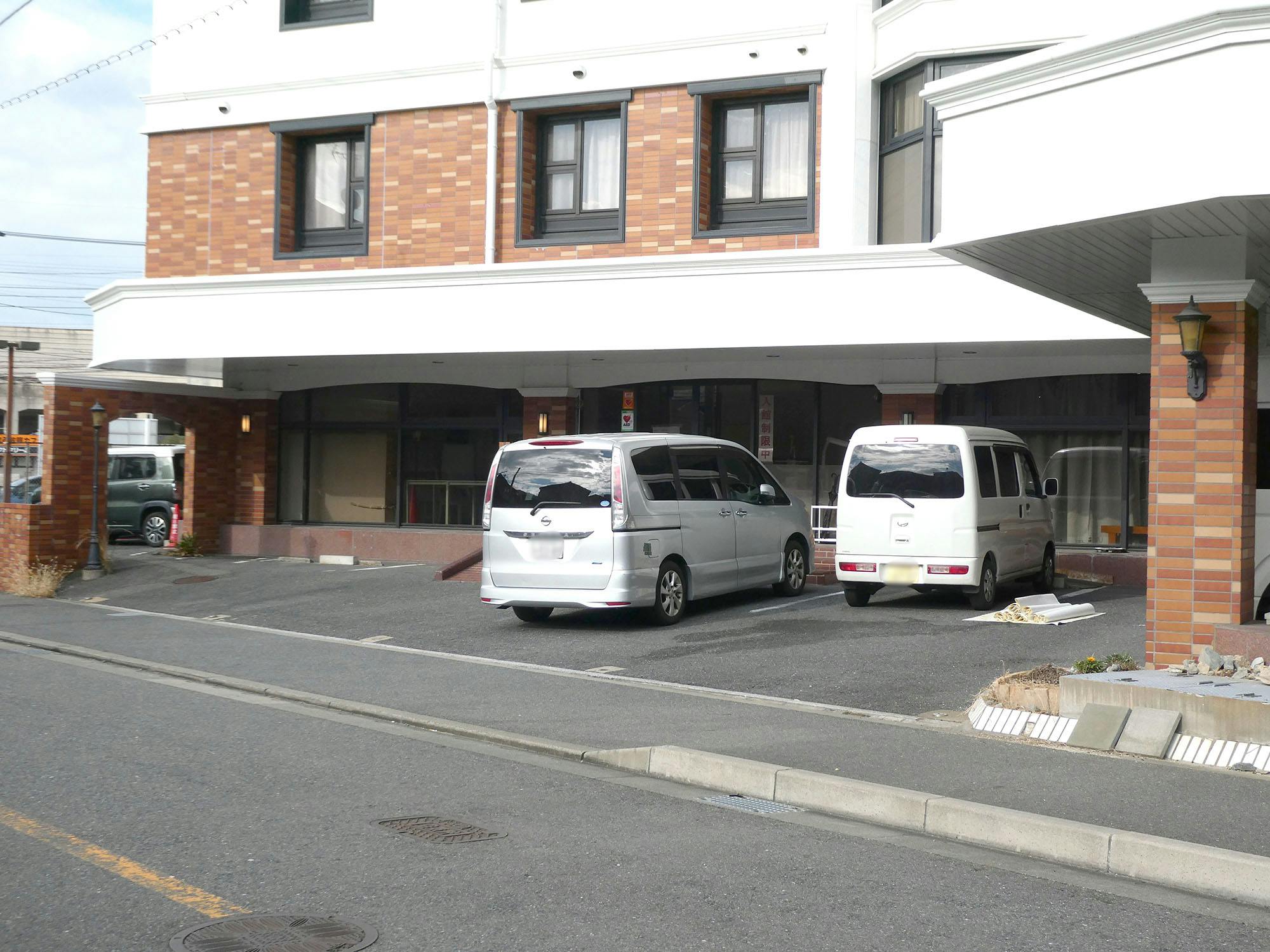 グループホーム愛 駐車場