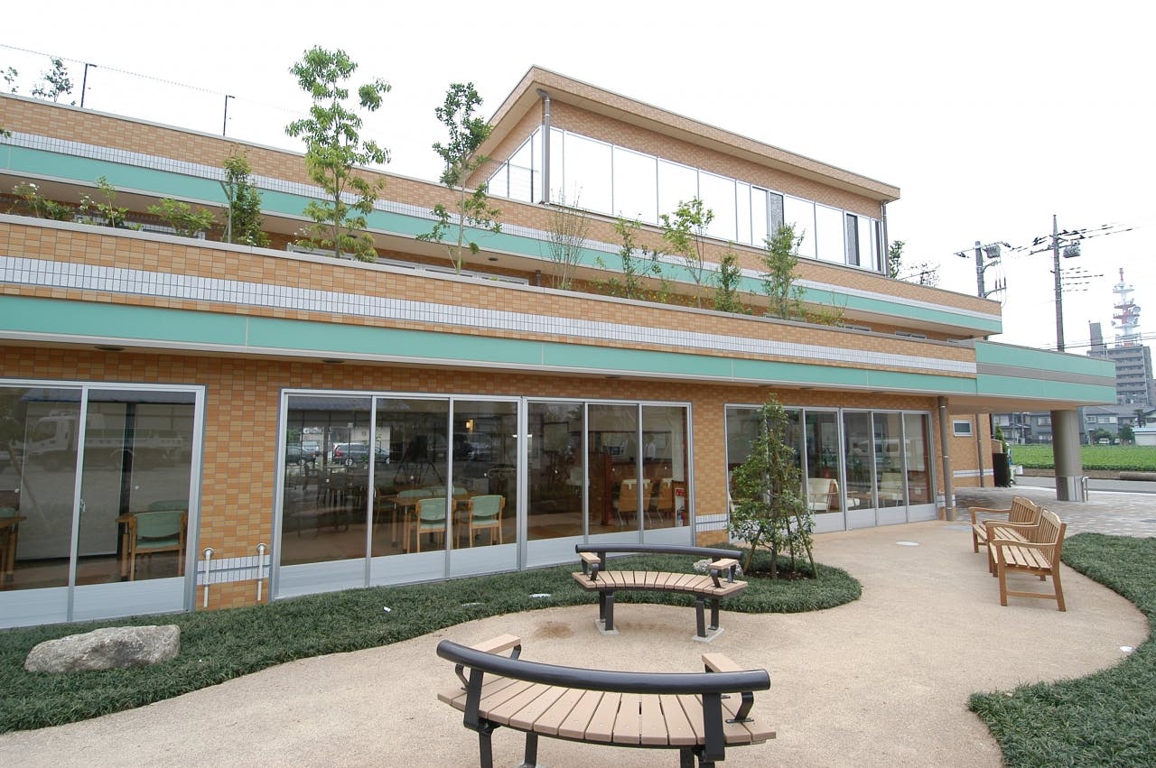 ホームステーションらいふ川越 中庭