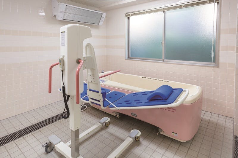 ニチイホーム成城 特別浴室