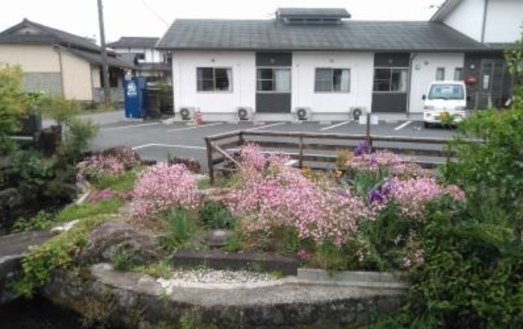 清水水源の家二番館 外観