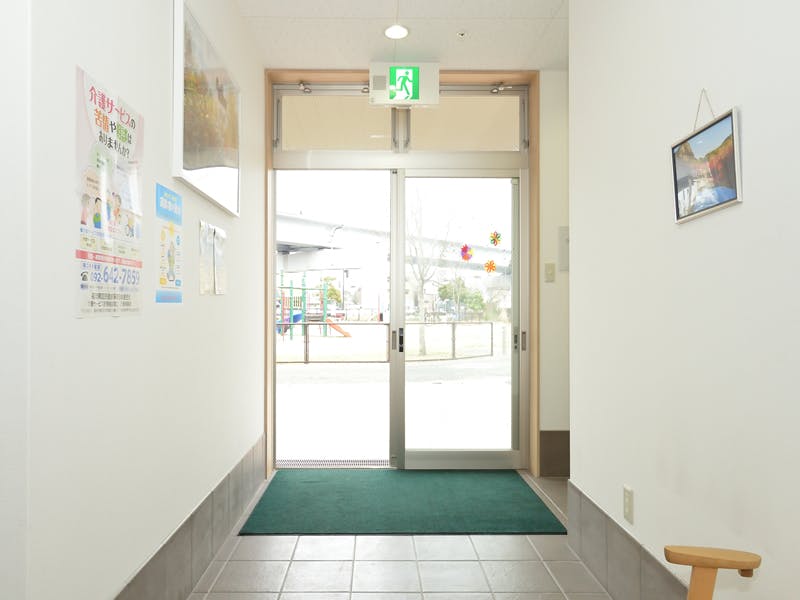 グループホームたのしい家野多目 正面玄関