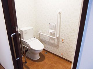 介護付有料老人ホームはなまる招提 トイレ