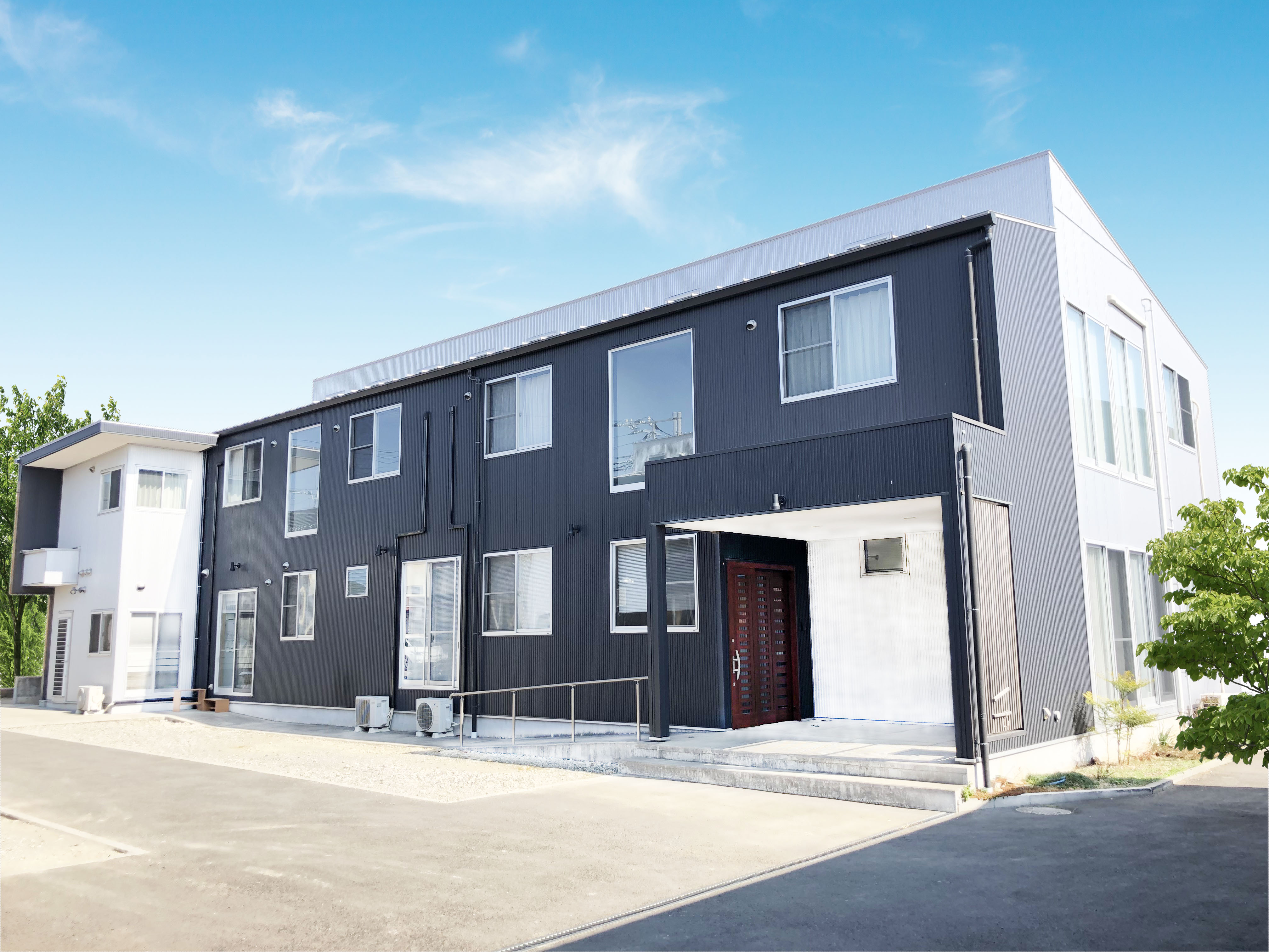 福寿あつぎ妻田西 住宅型有料老人ホーム 外観