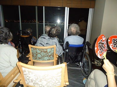 ルミエ市川 江戸川花火大会