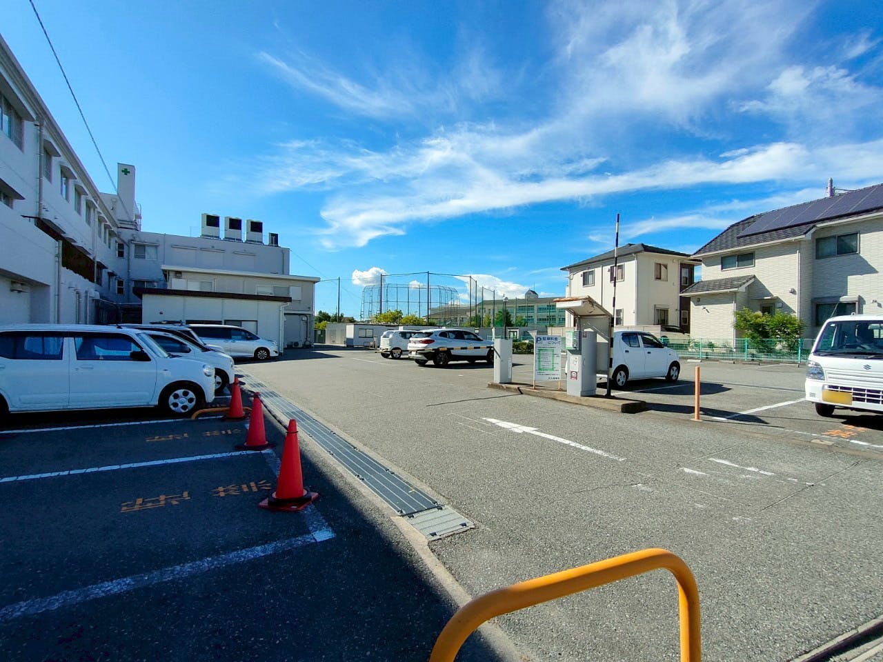 ハッピー明石２ 駐車場