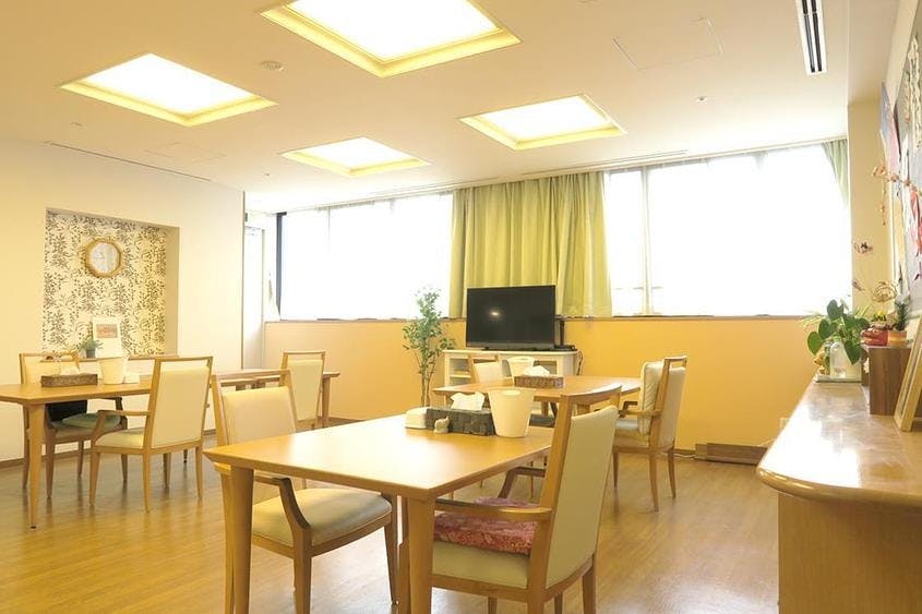 メディカルホームくらら甲子園 3F リビングルーム兼食堂兼機能訓練室