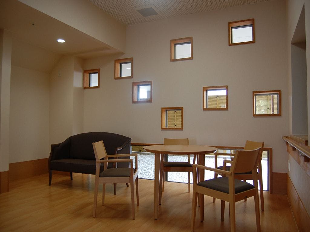 住宅型有料老人ホーム すみれの丘 食堂