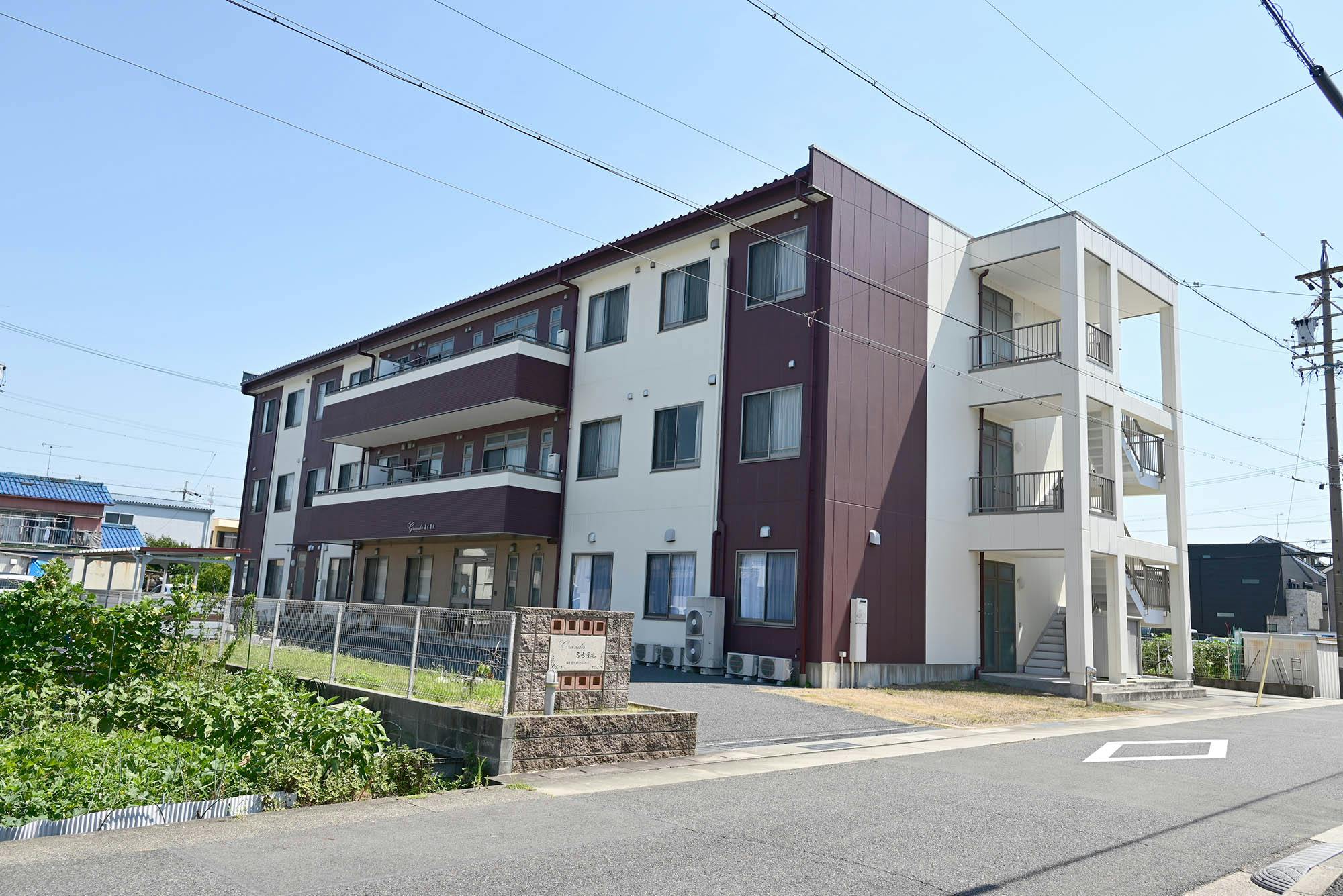 グランディール名古屋北 外観