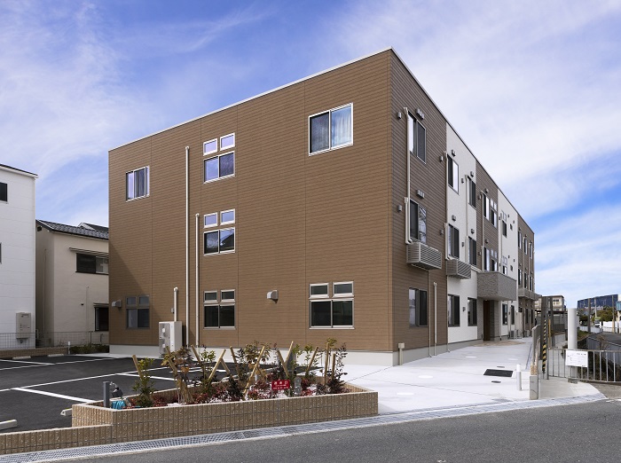 サービス付き高齢者向け住宅 びれい高槻 外観