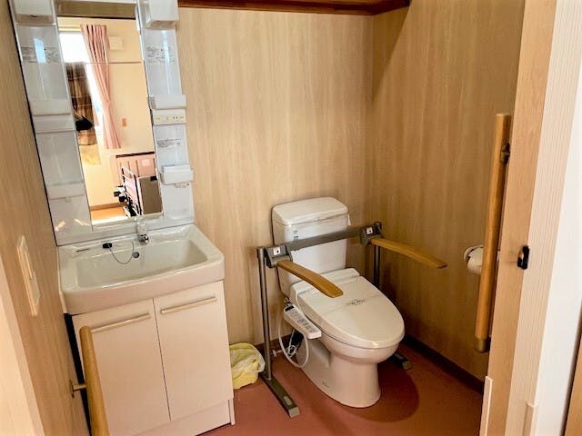 グループホームてんえい トイレ