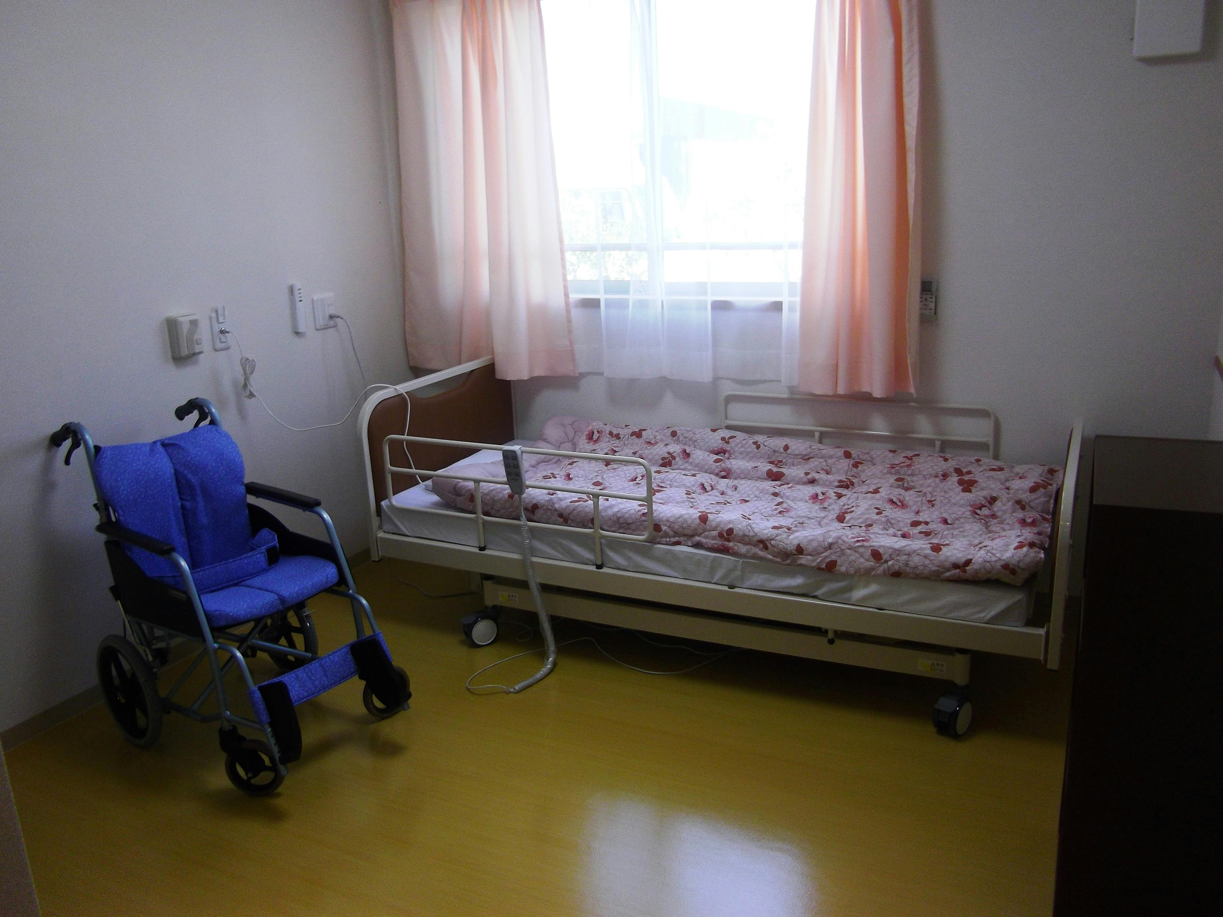 新緑泉佐野 居室