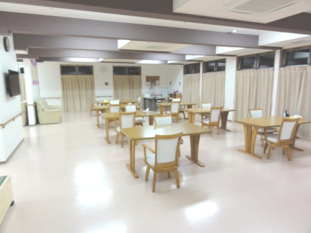 住宅型有料老人ホーム プラチナホームさくら ダイニング